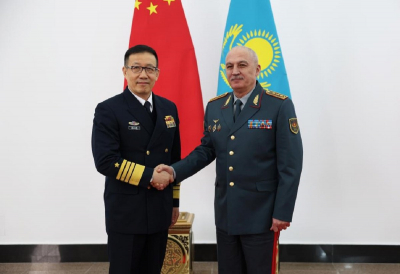 В Казахстане с официальным визитом находится министр обороны Китая