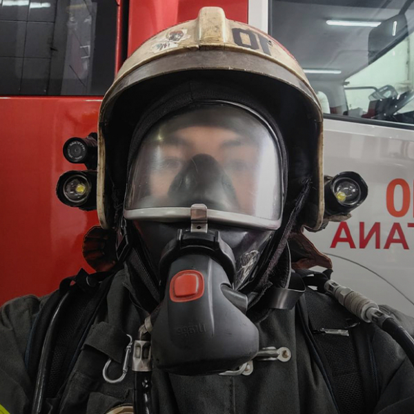 &laquo;Поначалу самое тяжелое &mdash; это гибель детей, но со временем понимаешь, что это жизнь и твоя работа&raquo;