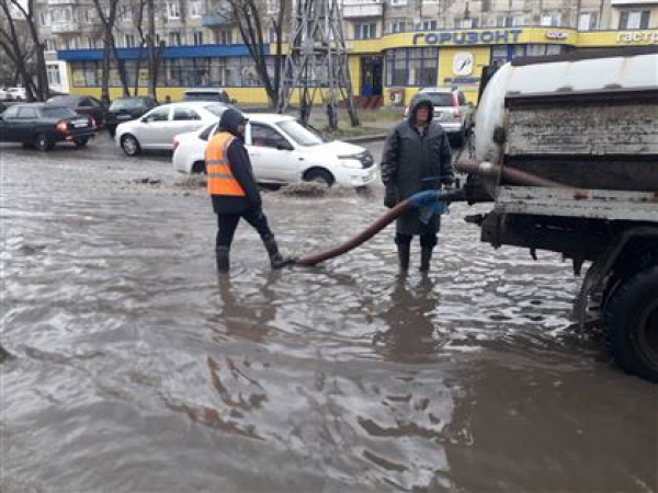 Несколько улиц затопило в Усть-Каменогорске