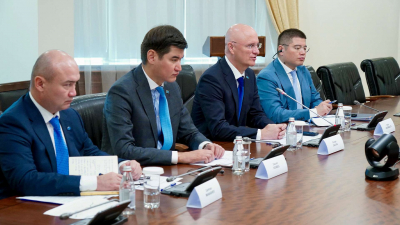 Скляр провел встречу с руководством Экспортно-импортного банка Китая