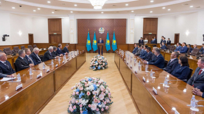 Президенту Туркменистана присвоили звание героя страны