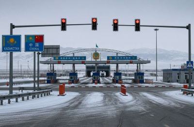 Казахстанско-китайская граница временно закроется для автотранспорта