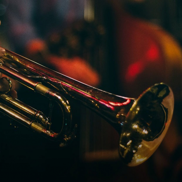 Международный джазовый фестиваль, концерт Скотта Хендерсона и выставка Нурбола Нурахмета