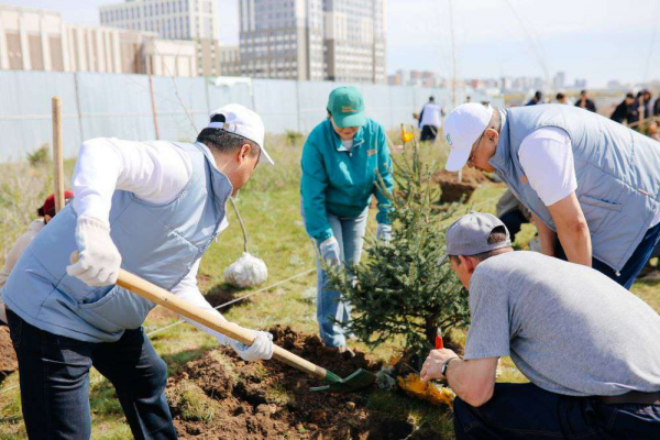 Вклад в зеленый фонд Астаны