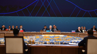 Президент Казахстана скорбит в связи с кончиной Омирбека Байгелди