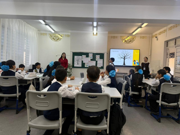 Учитель из Мангистау создала игру для профилактики школьного буллинга