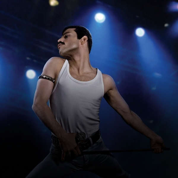 Выставка современных художников, день японской культуры и концерт скрипичной музыки