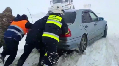 В области Жетісу из снежного плена спасены 12 человек