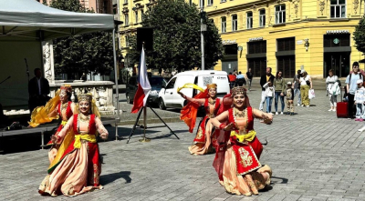 Музыкальное путешествие: звуки казахской степи разносятся в Чехии