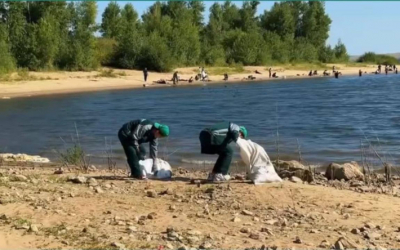 Берега Актюбинского водохранилища почистили от мусора
