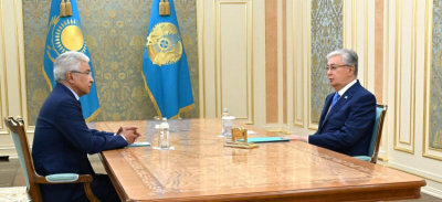 Президент Казахстана провел телефонный разговор с Премьер-министром Пакистана
