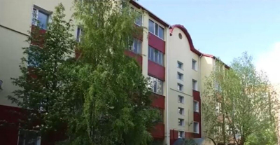 Крыша многоэтажного дома обвалилась в Петропавловске